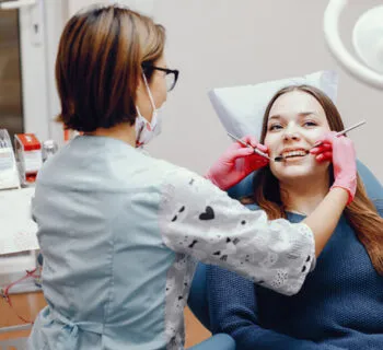 Why Is Dental Bonding Treatment So Popular in Houston TX?